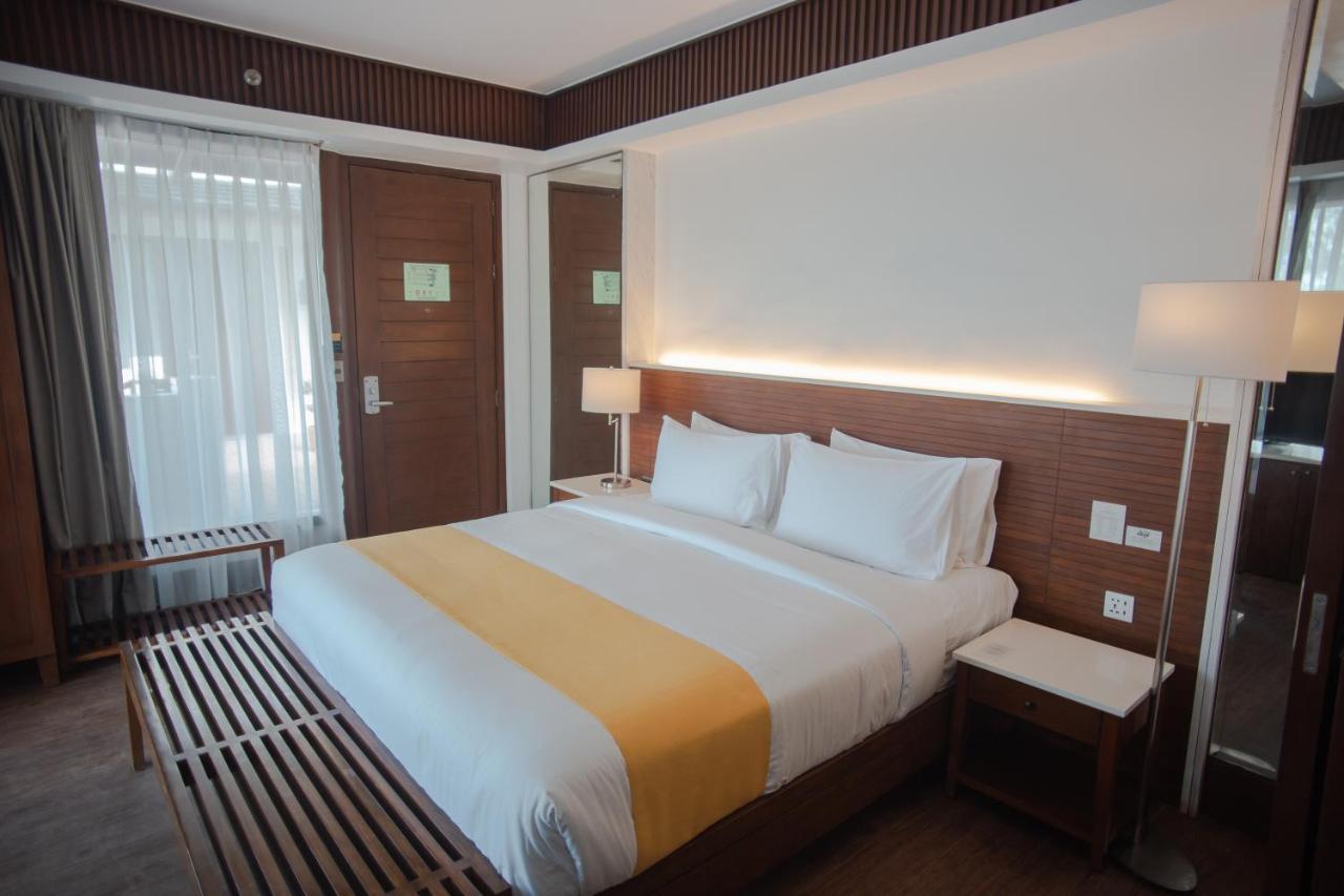 Mandarin White Sand Boracay Manoc-Manoc Esterno foto